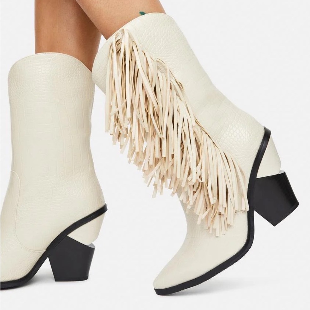 Azalea Wang Fagan-Bone Croc Boots Size 8